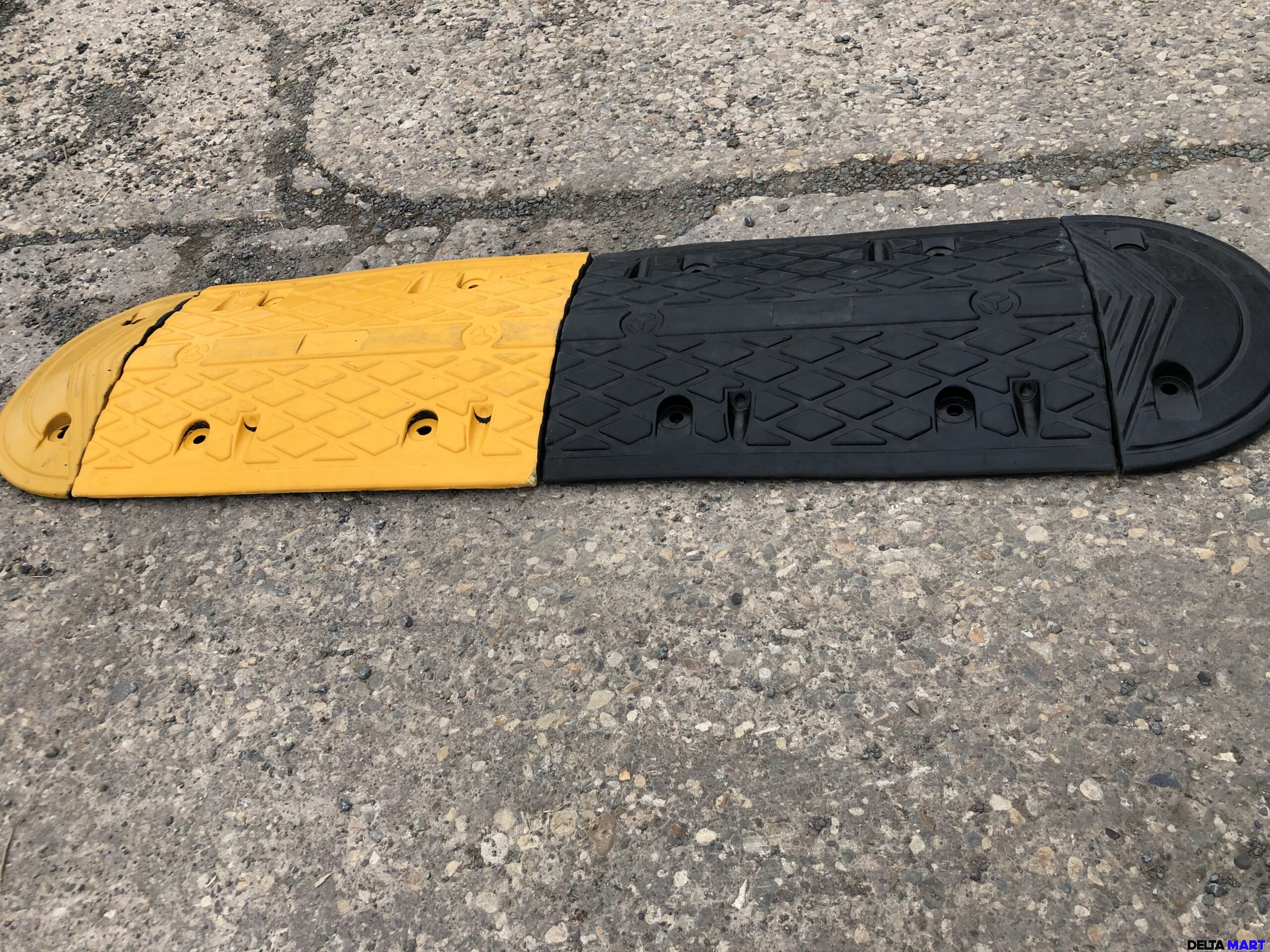 For Rubber Speed Bumps of Size 1000mm X 350mm X 50mm in UK