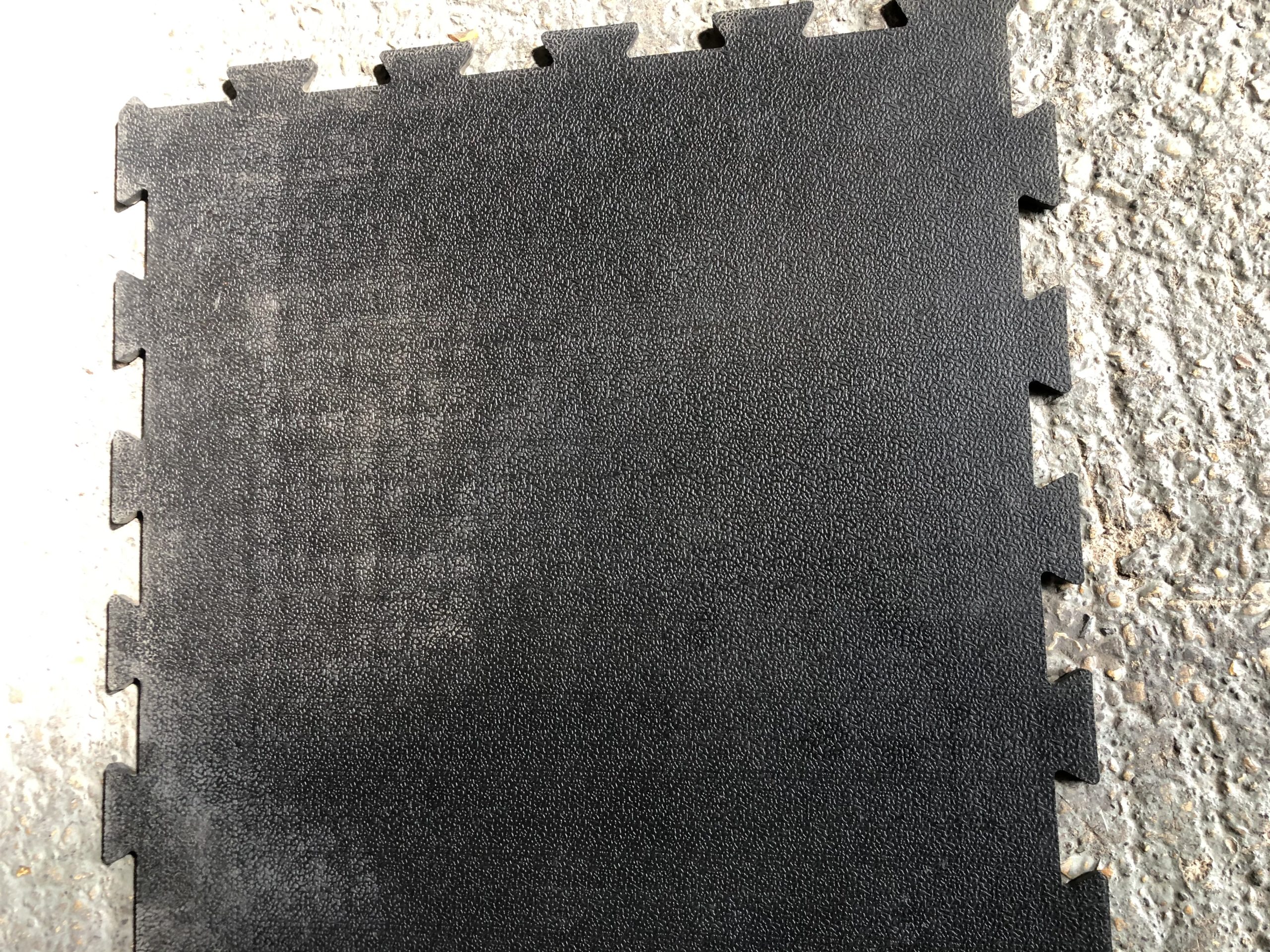 EDGE STRIP INTERLOCKING GYM MATS - Image 4