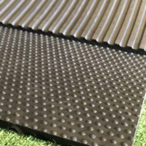 Bubble Top Rubber Stable horse flooring Mats 6’x4'