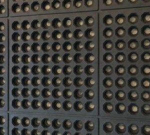 Interlocking drainage mat 3’x3’