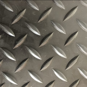 Checker/diamond plate Rubber Flooring Rolls 1.2m wide and 3mm
