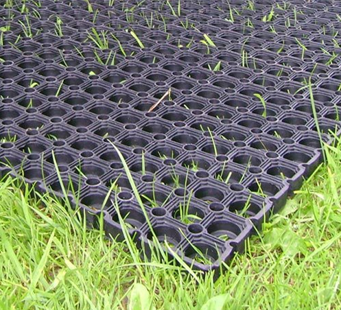 HEAVY DUTY GRASS PROTECTION MAT 1.5Mx1M