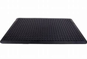 Anti fatigue industrial mat bubble top design